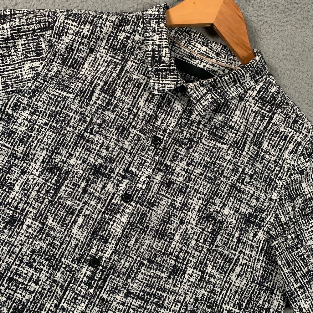 Wildfang Essential SS Button Up Womens Medium M Black White Abstract Grid Shirt